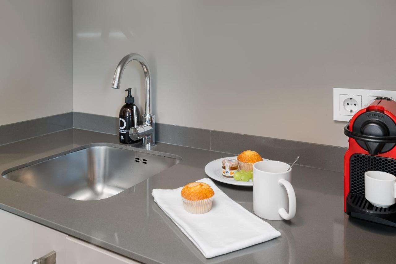Kronos On The Beach Suite 2 บาร์เซโลนา ภายนอก รูปภาพ